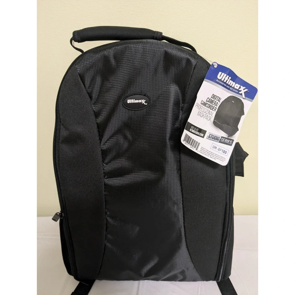 NWT - Ultimaxx Professional Backpack for Digital Camera/Camcorder UM-BP100